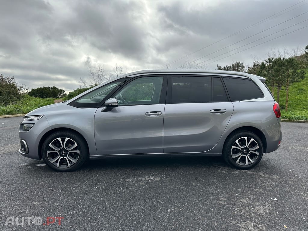 Citroen C4 SpaceTourer 1.5 BlueHDi Shine EAT8