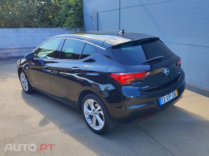 Opel Astra 1.6 CDTI Dynamic S/S