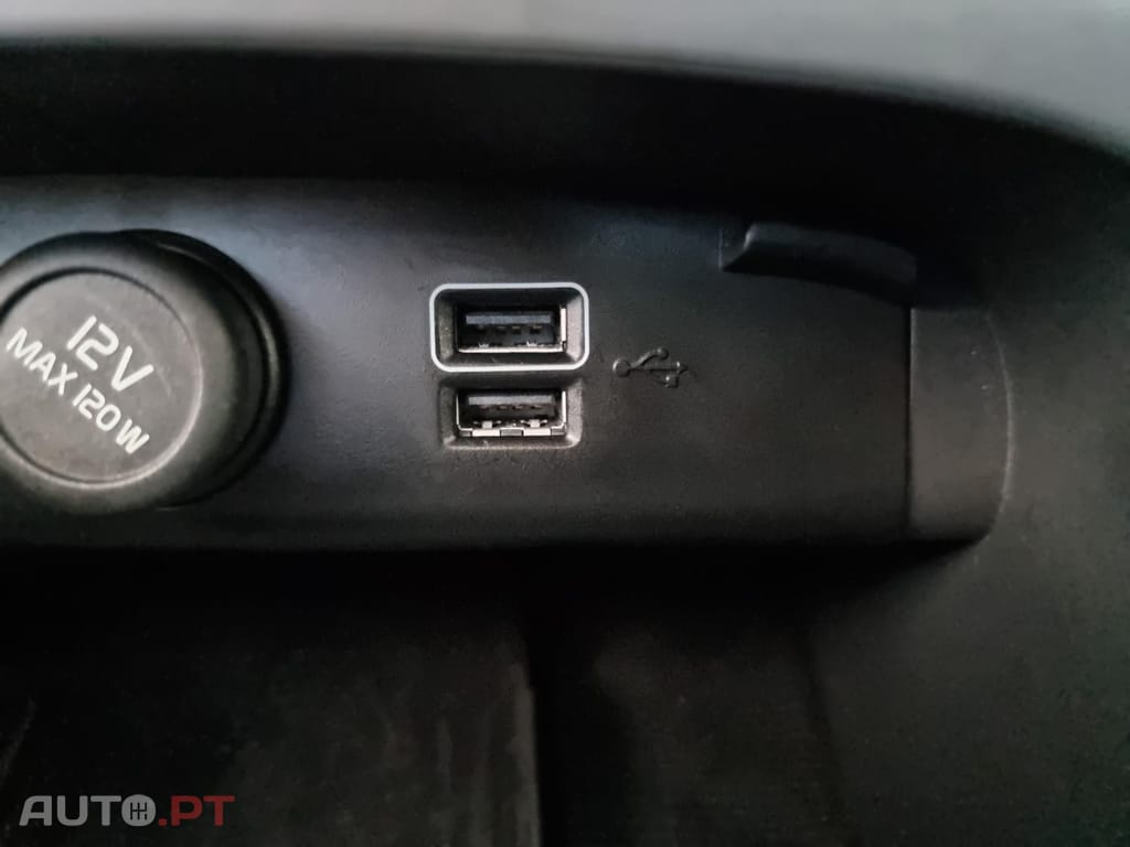 Volvo XC40 1.5 T4 PHEV Inscription Expression