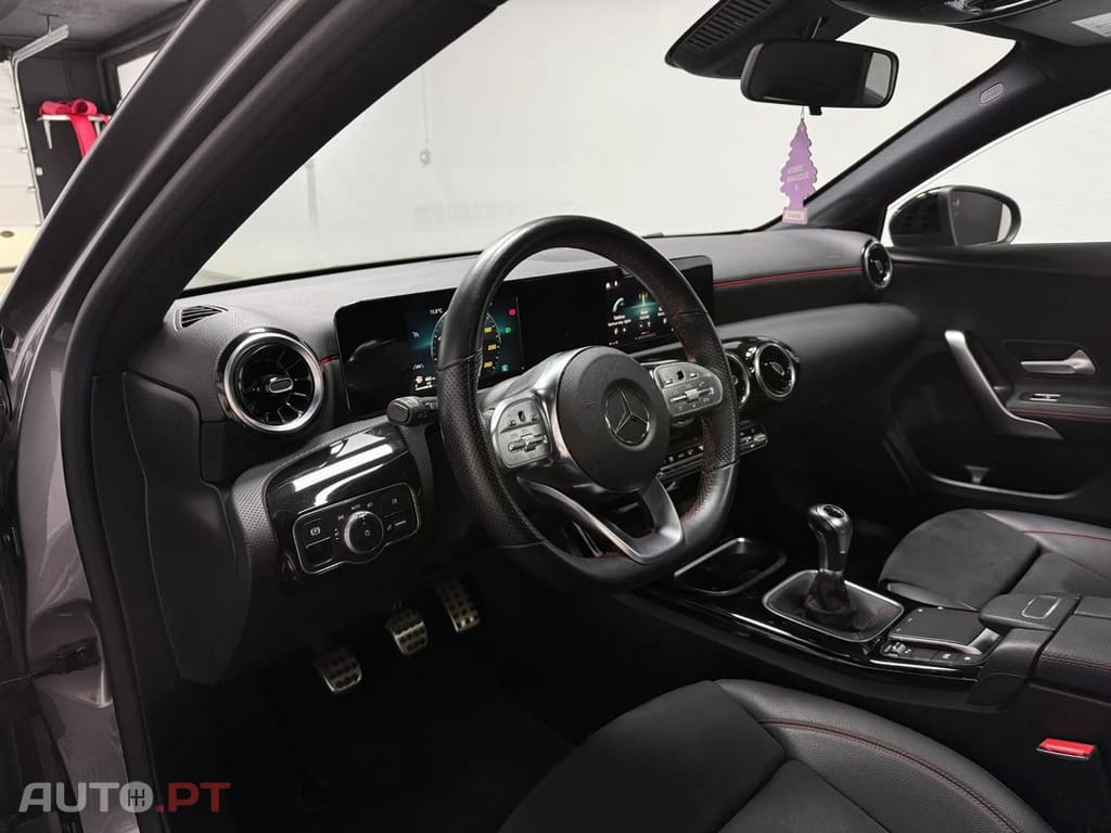 Mercedes-Benz A 160 d AMG Line