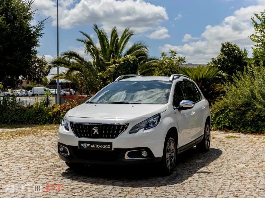 Peugeot 2008 1.6 BlueHDi Style
