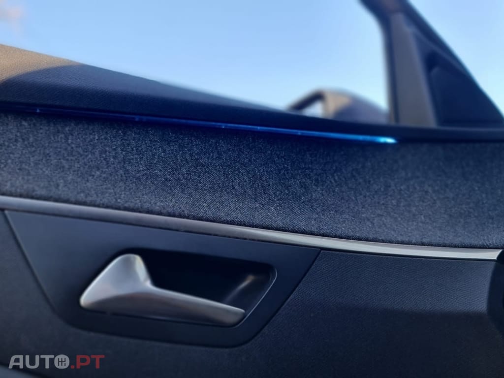 Peugeot 3008 1.6 BlueHDi Allure