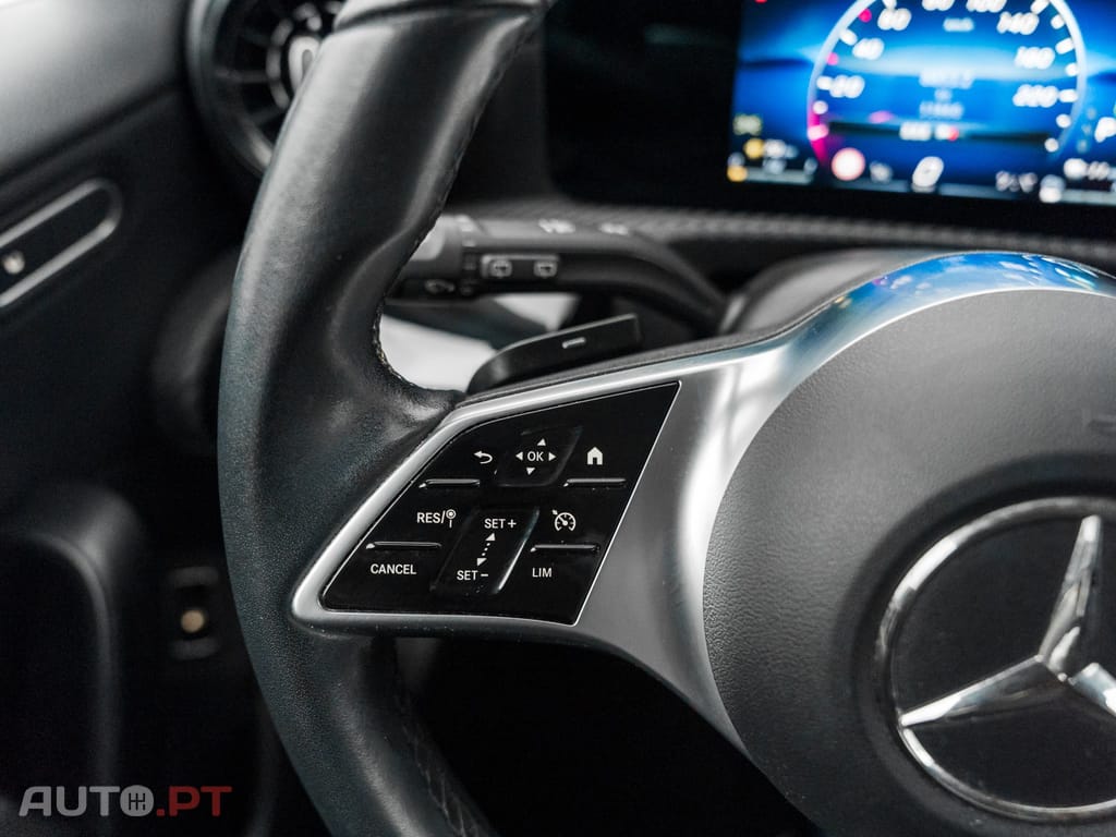 Mercedes-Benz A 250 e Style Plus