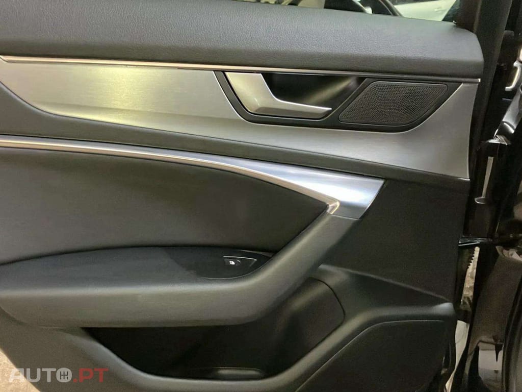 Audi A6 Avant 40 TDI quattro S tronic S line