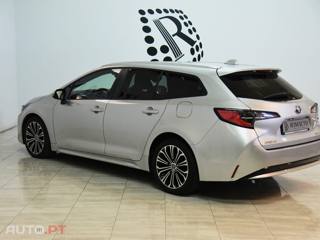 Toyota Corolla Touring Sports 1.8 Hybrid Comfort+P.Sport