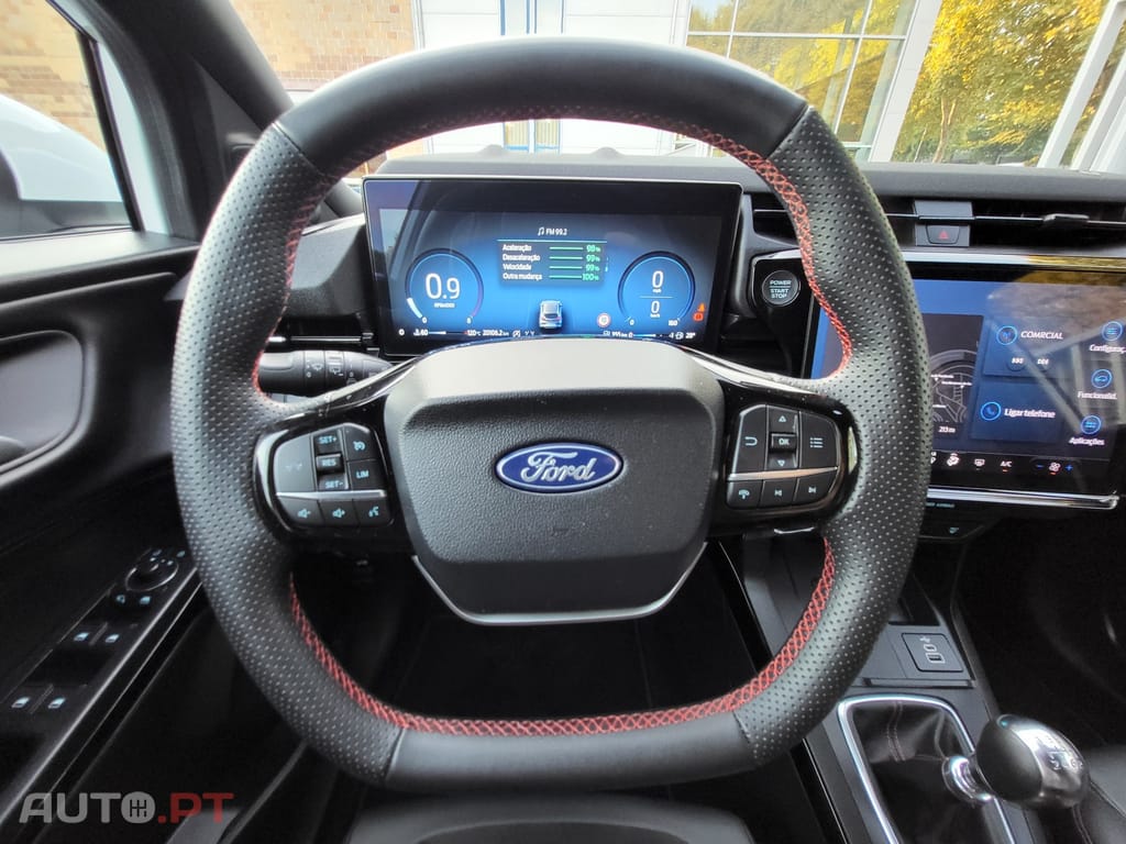 Ford Puma 1.0 EcoBoost mHEV ST-Line X