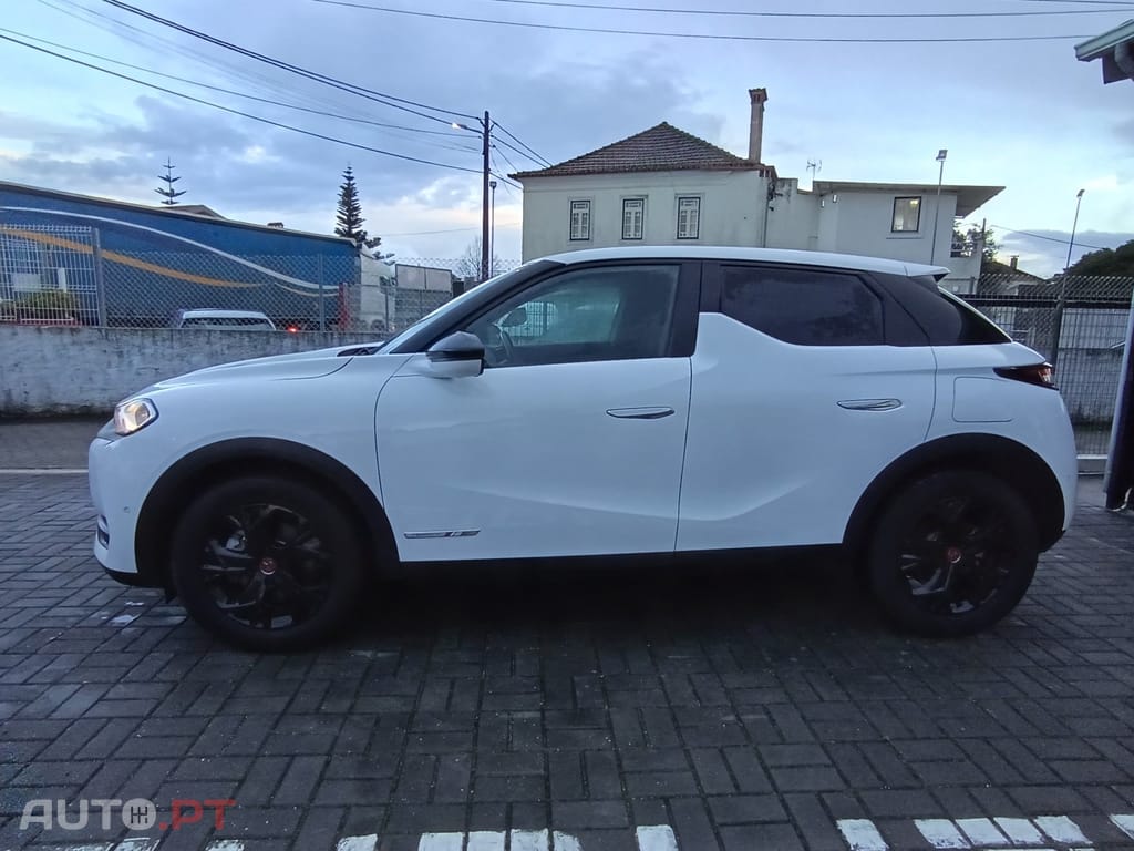 DS DS3 E-Tense Performance Line