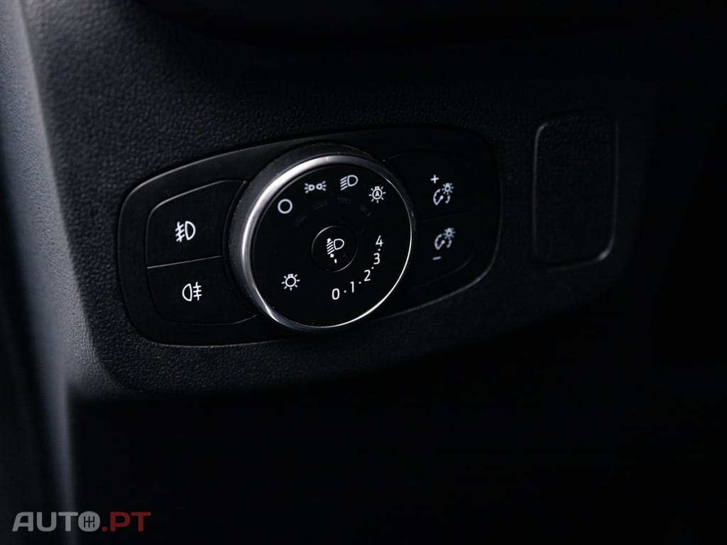 Ford Puma 1.0 EcoBoost MHEV ST-Line