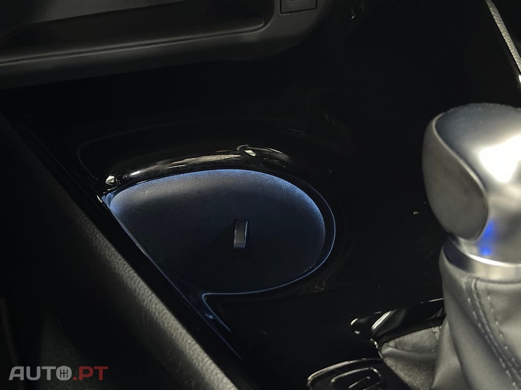 Toyota C-HR 2.0 Hybrid Square Collection