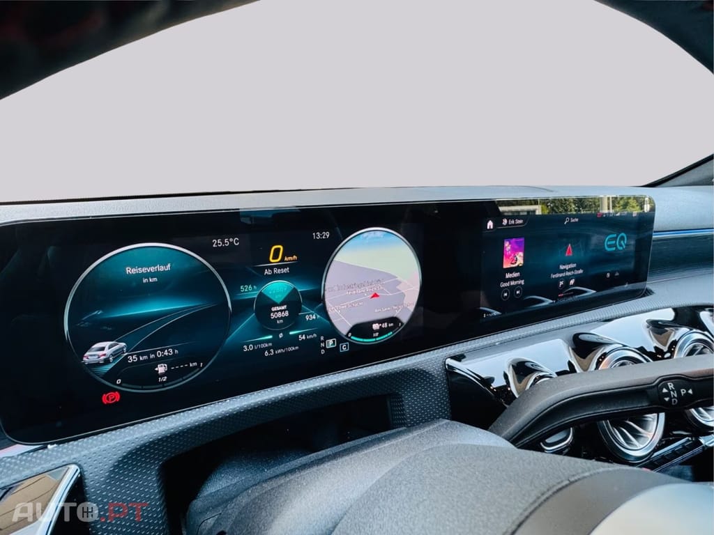 Mercedes-Benz A 250 I.V.A DEDUTIVEL AMG