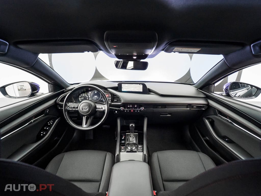 Mazda 3 2.0 e-Skyactiv-G Homura AT