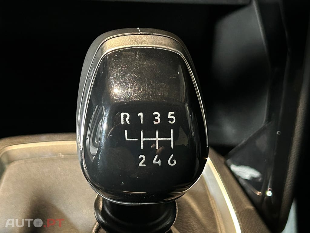 Peugeot 2008 1.2 PureTech Active Pack