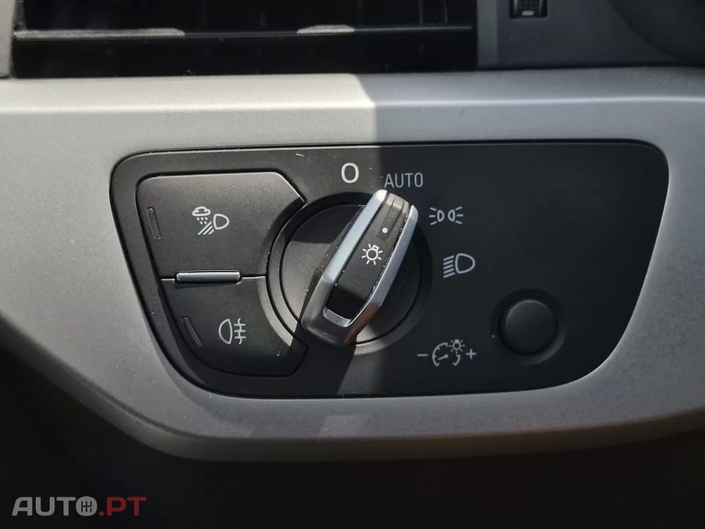 Audi A4 2.0 TDI Advance