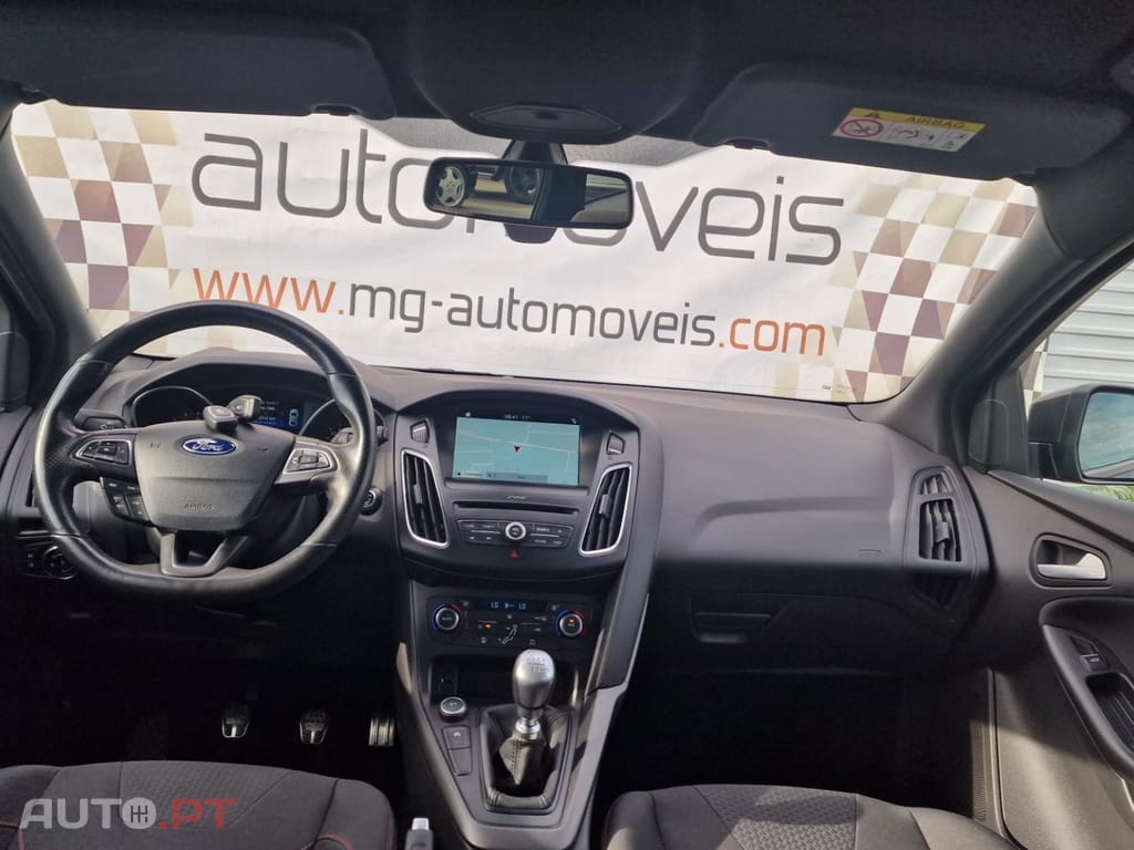 Ford Focus SW 1.5 TDCi ST-Line