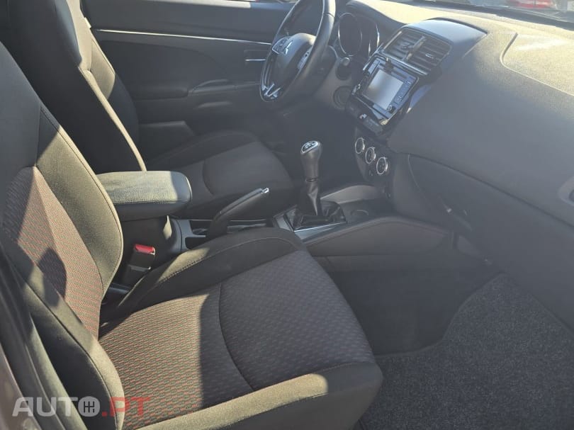 Mitsubishi ASX 1.6 MIVEC Intense