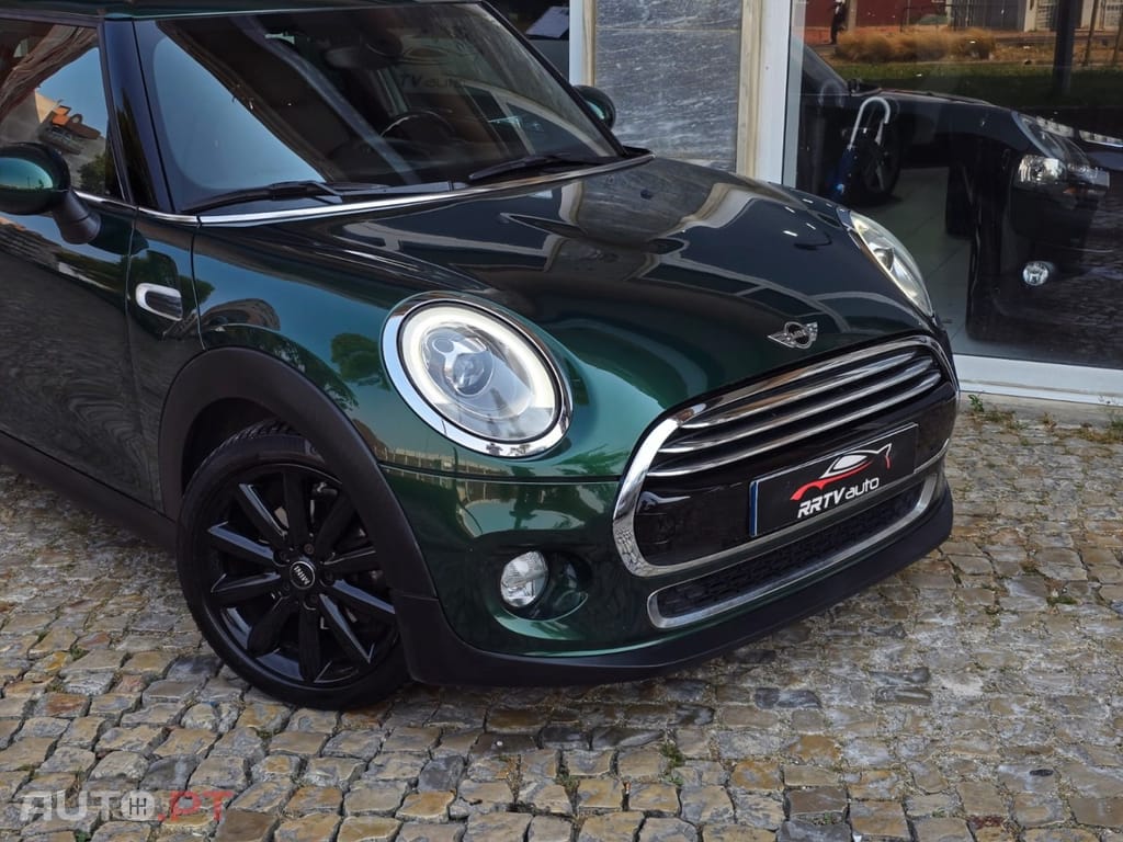 MINI Cooper Cooper D