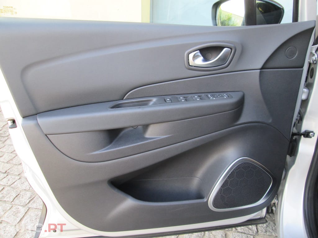 Renault Captur 0.9 TCE EXCLUSIVE