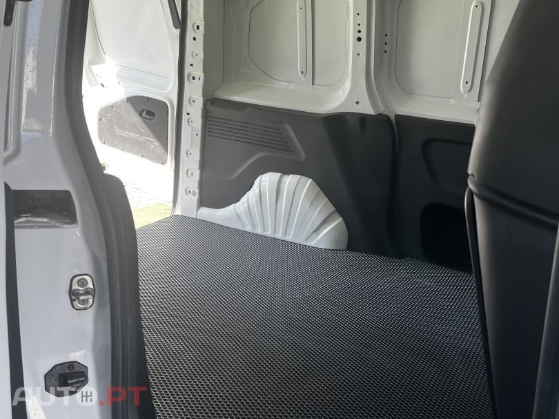 Peugeot Partner 1.6 BlueHDi L1 Premium 3L
