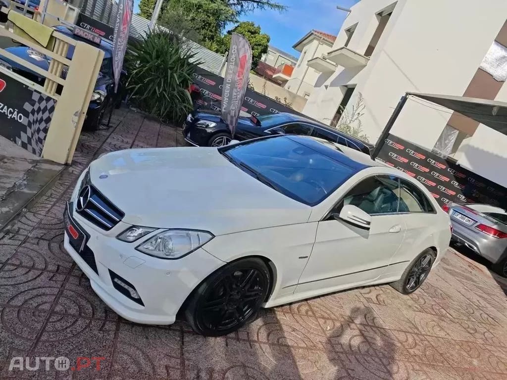 Mercedes-Benz E 350 CDi Avantgarde BlueEfficiency Auto