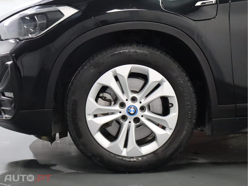 BMW X1 xDrive25e