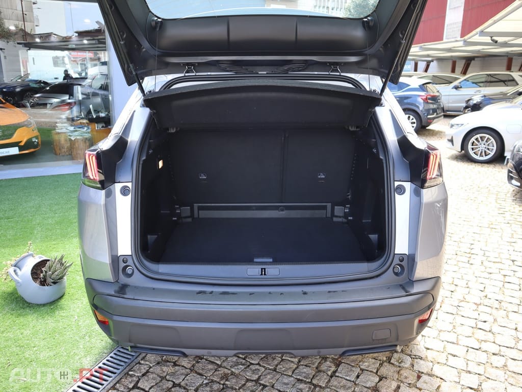 Peugeot 3008 BlueHDi 130 Stop & Start EAT8 Active Pack