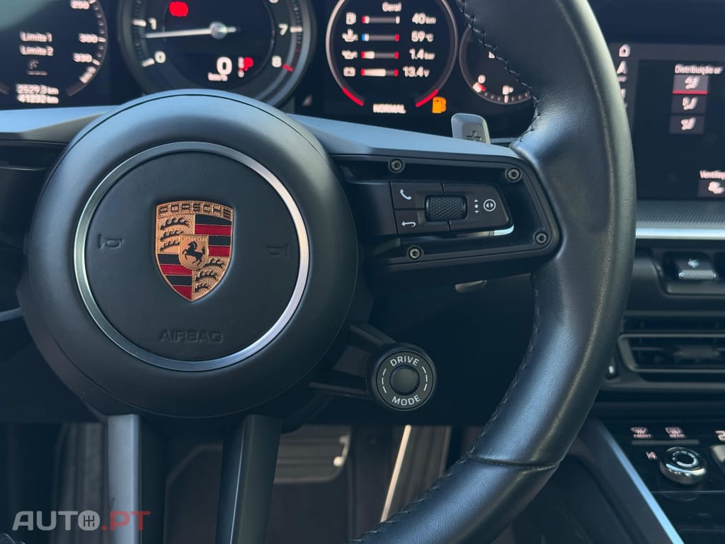 Porsche 992 Carrera 4S PDK