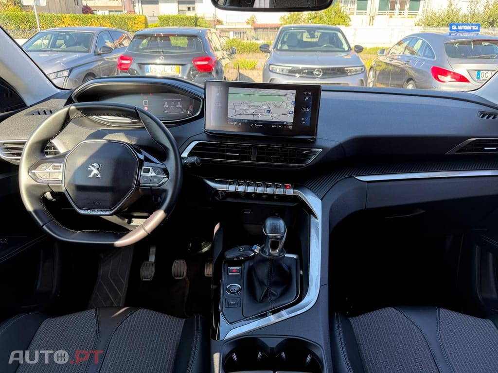 Peugeot 5008 1.5 BlueHDi Allure