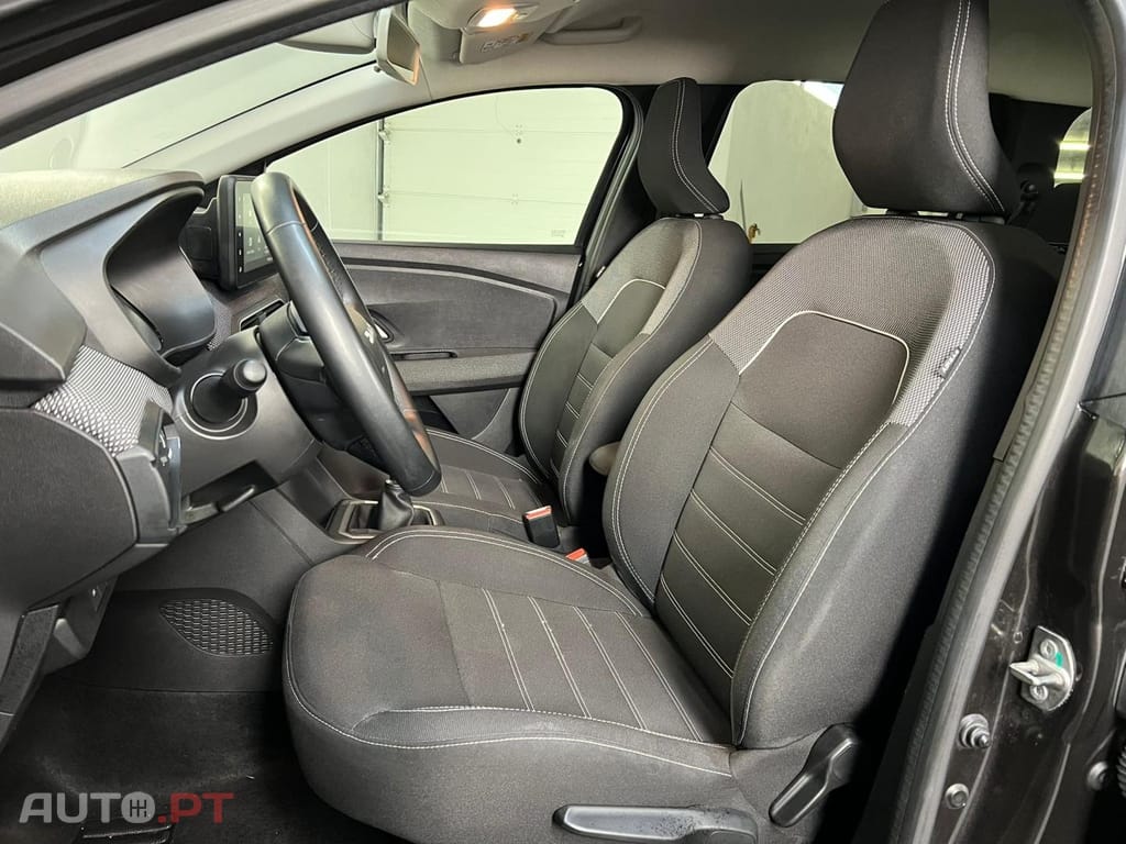 Dacia Jogger ECO-G 100 Bi-Fuel Essential 7 lugares