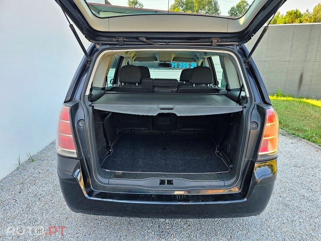 Opel Zafira 1.9 CDTi Enjoy