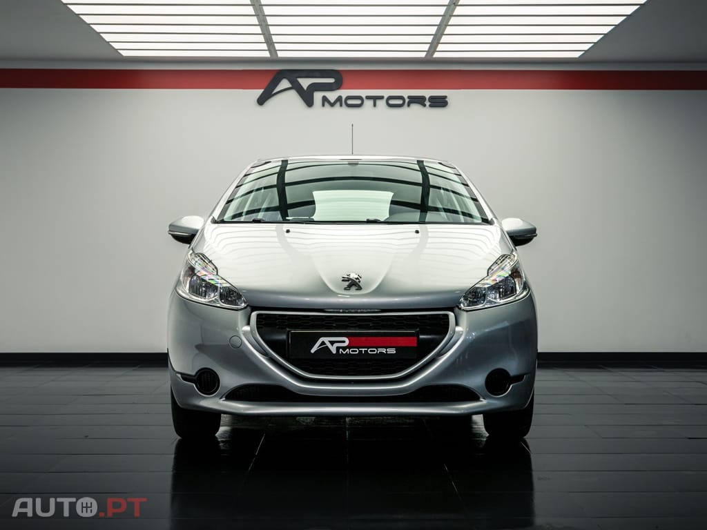 Peugeot 208 1.2 VTi Access