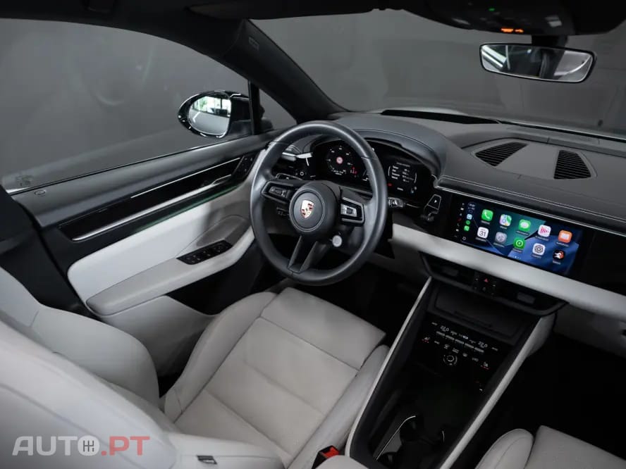 Porsche Macan Electric