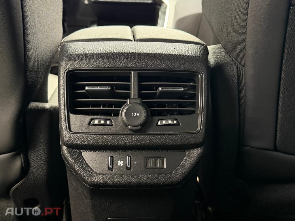 Peugeot 5008 GT 1.2  130cv EAT8 | 7 Lugares | 2023 | 24.716 km
