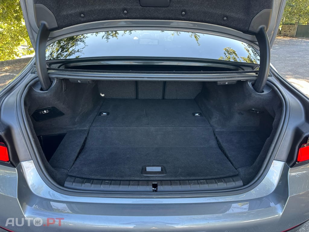 BMW 530 e Pack 50 anos BMW M