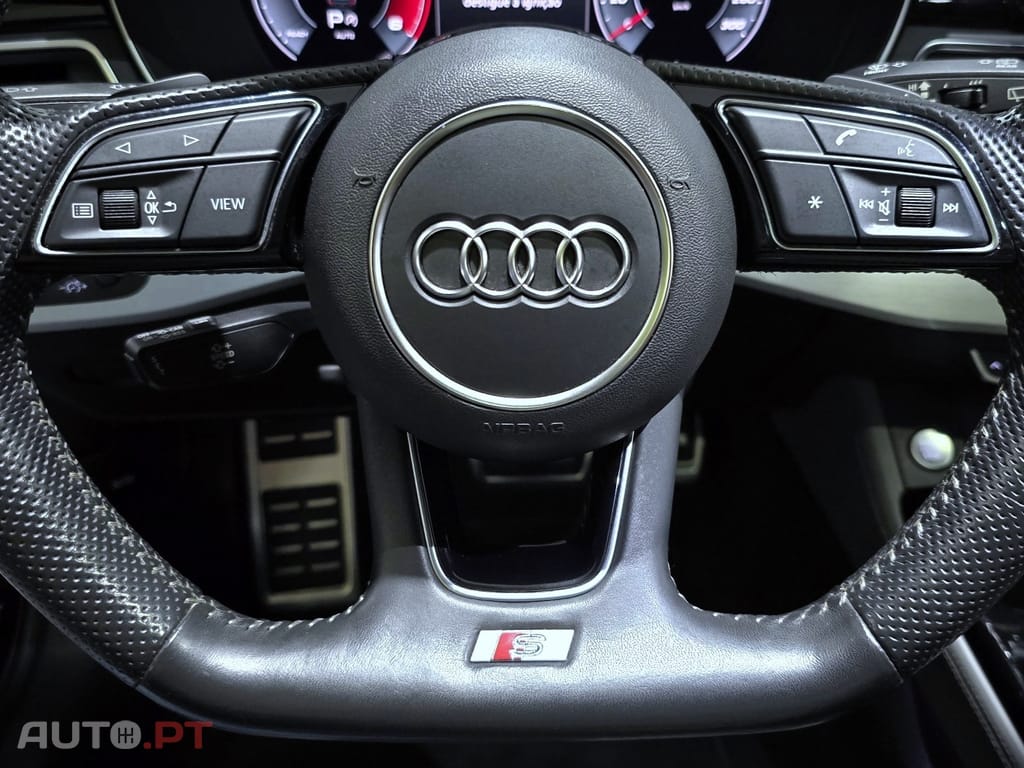 Audi A4 Avant 35 TDI S line S tronic