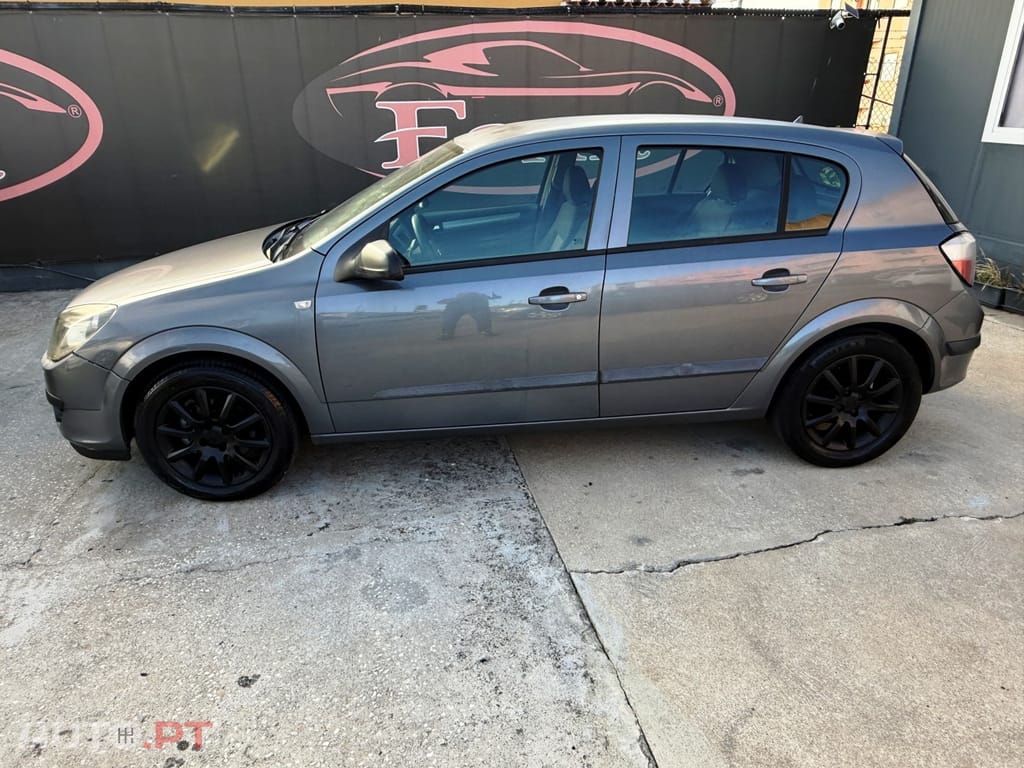 Opel Astra 1.4 Enjoy