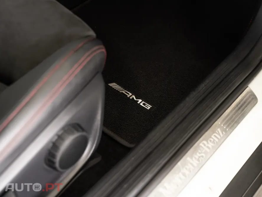 Mercedes-Benz GLA 200 AMG Line