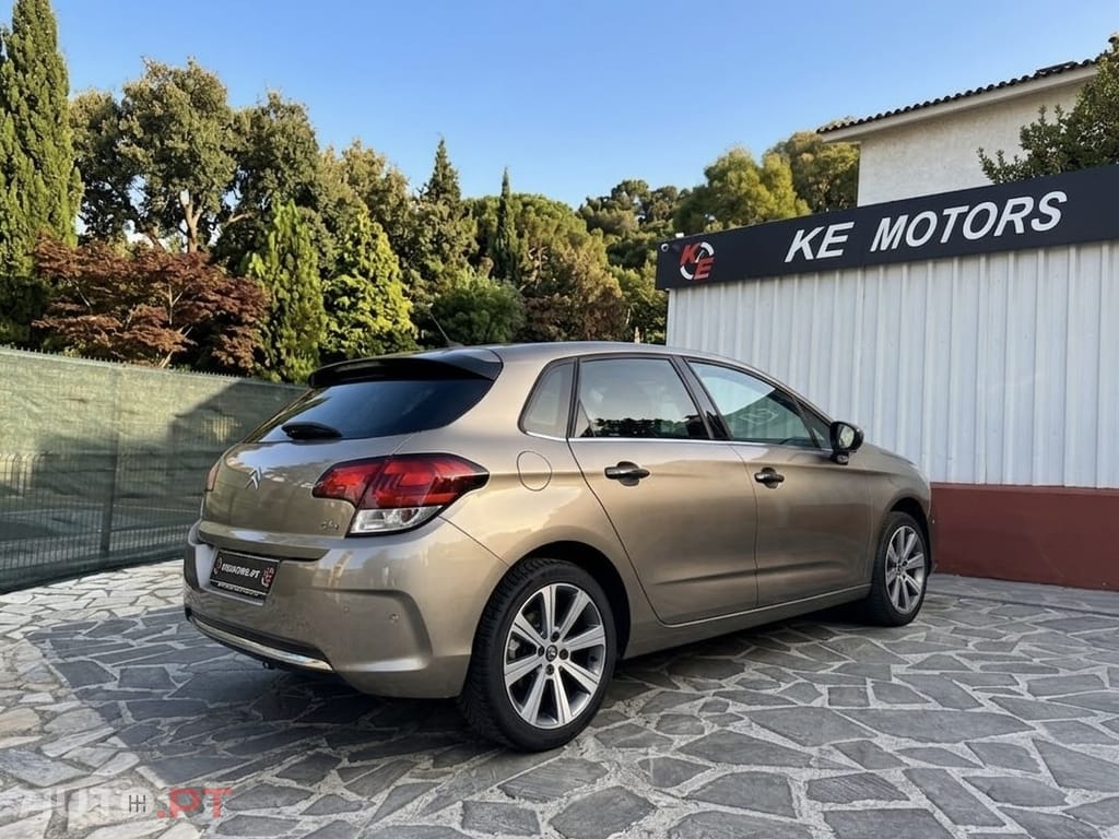 Citroën C4 1.6 BlueHDi Shine EAT6 — fotografia 10