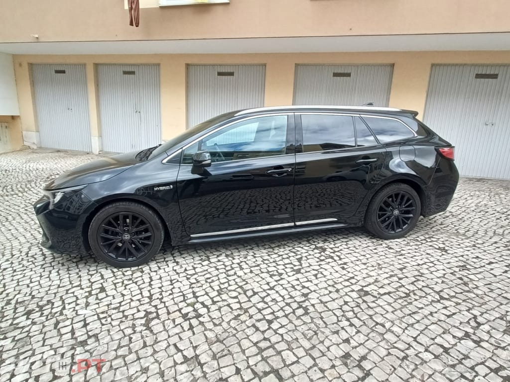 Toyota Corolla Touring Sports 1.8 Hybrid Comfort+P.Sport