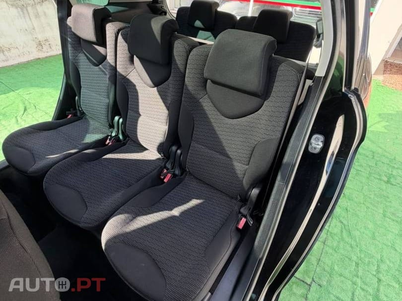Peugeot 308 SW 1.6 HDi Executive CVM6