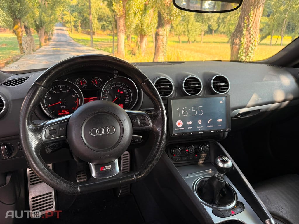 Audi TT 2.0 TFSi S-line