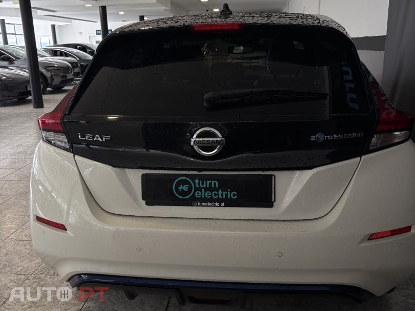 Nissan Leaf Tekna ProPilot Park
