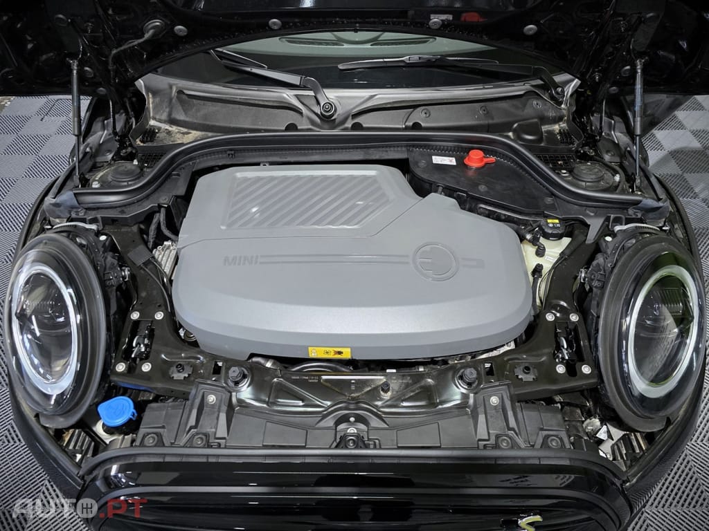 MINI Cooper Cooper SE