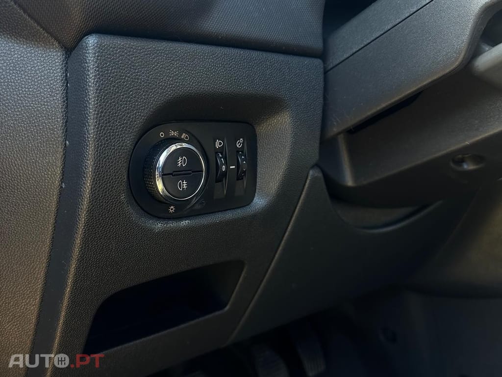 Opel Corsa 1.2 Enjoy S/S