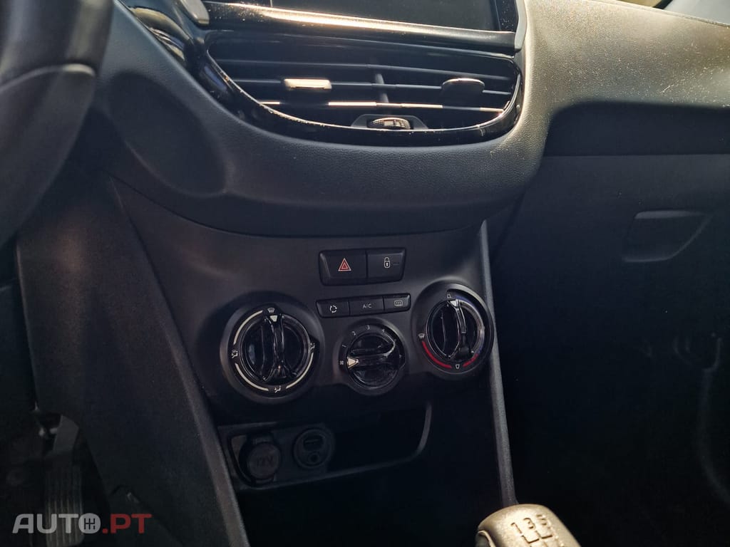 Peugeot 208 I 1.6 BlueHDi