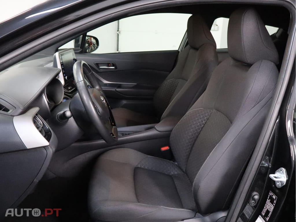 Toyota C-HR 1.8 Hybrid Comfort