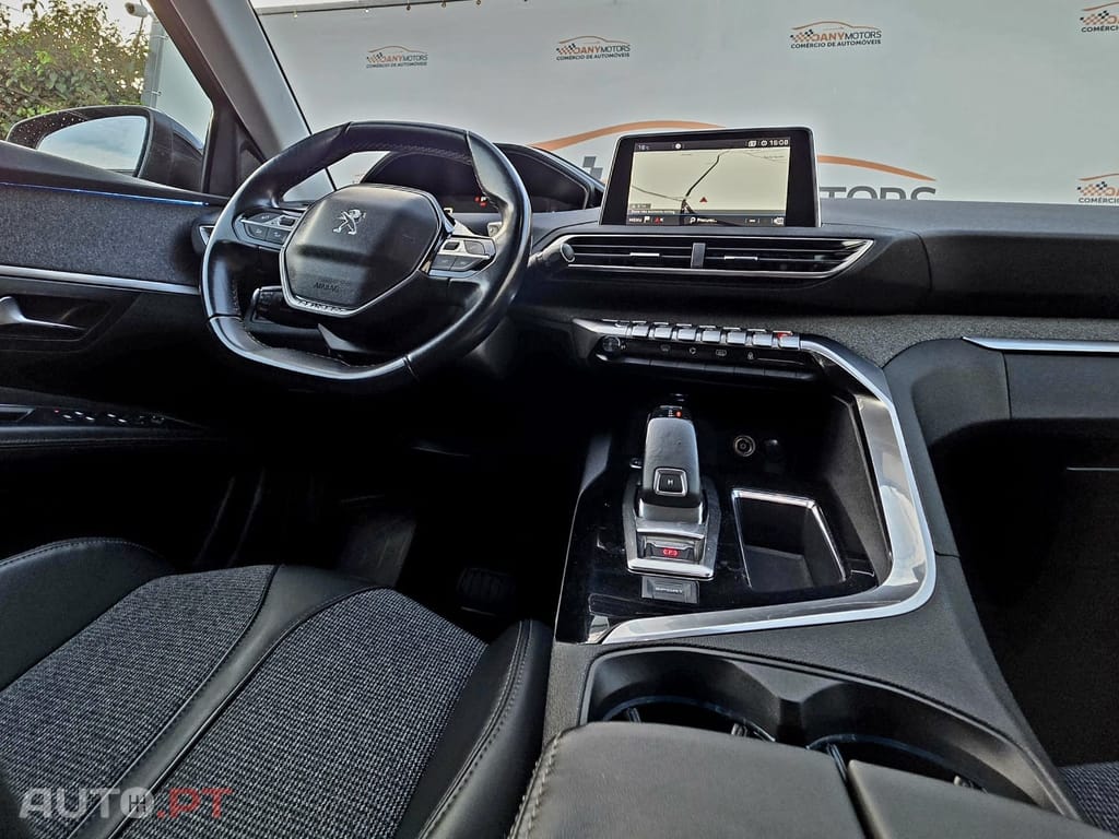 Peugeot 3008 1.5 BlueHDi Allure Pack EAT8