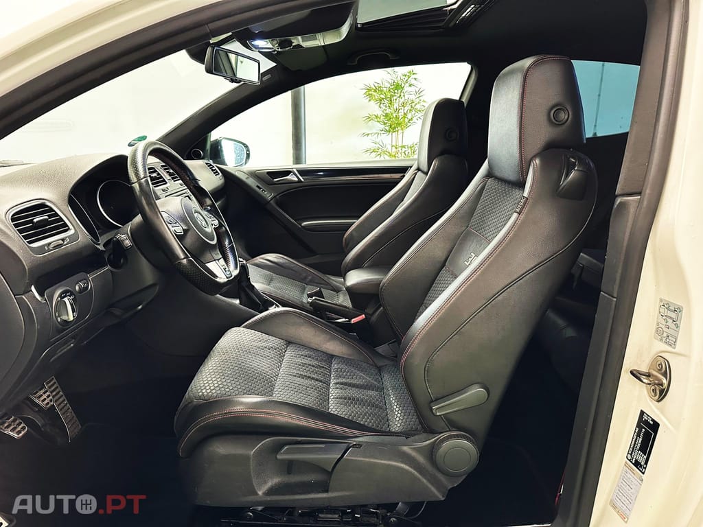 Volkswagen Golf 2.0 TSI GTI Edition 35