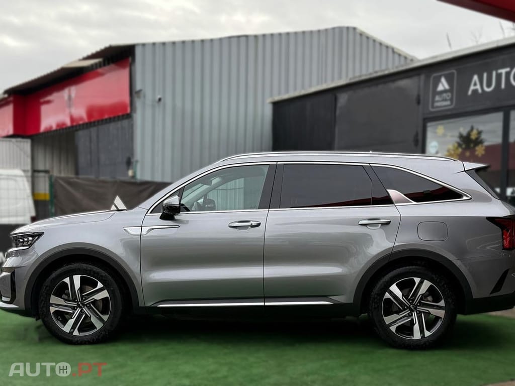 Kia Sorento 1.6 T-GDI HEV Concept