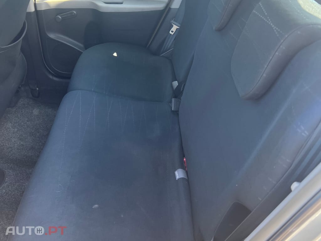 Toyota Yaris 1.4 D-4D AC