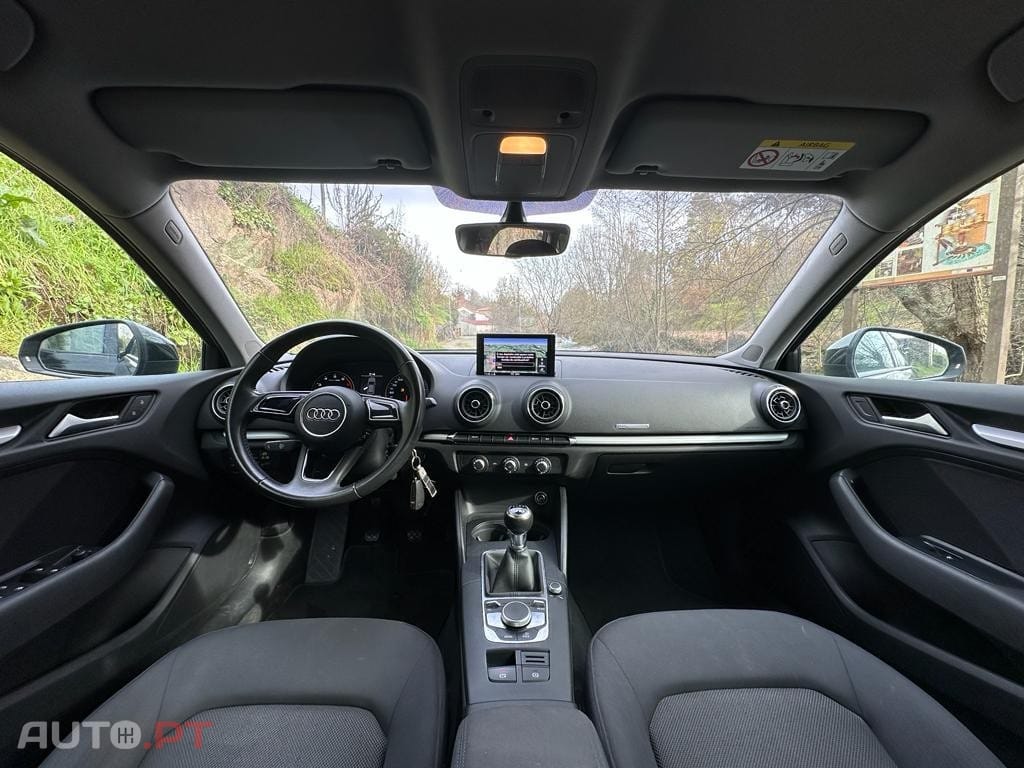 Audi A3 Sportback 1.0 TFSI Design